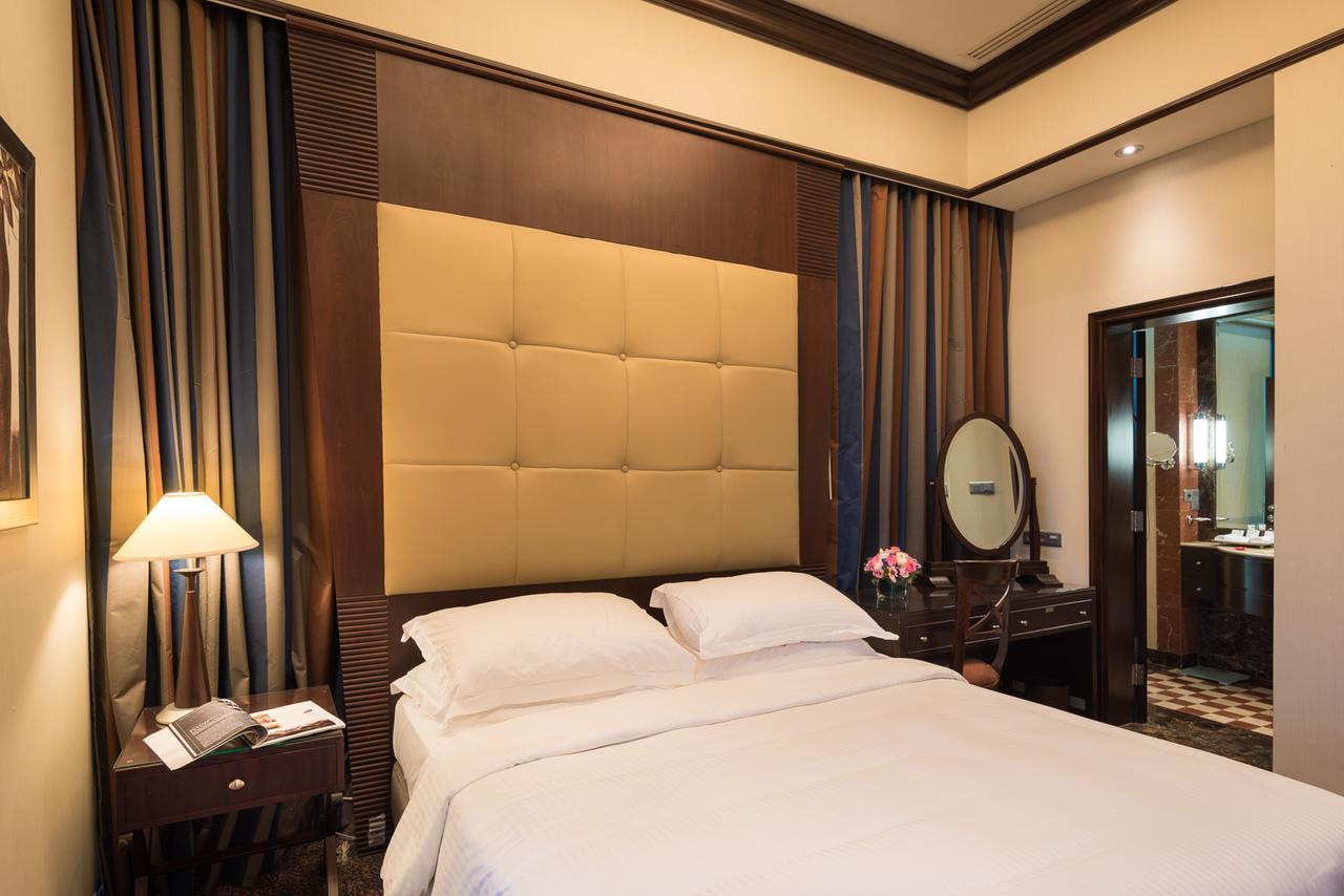 Aparthotel Raouche Arjaan By Rotana Bejrút Exteriér fotografie