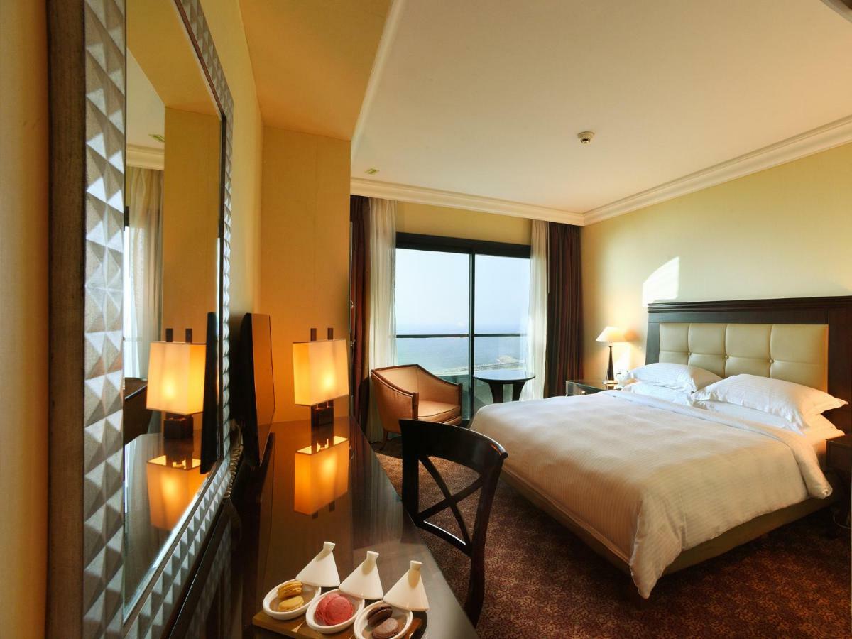 Aparthotel Raouche Arjaan By Rotana Bejrút Exteriér fotografie